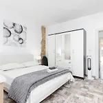 Apartment With Parking Space Okrug Gornji, Ciovo - 23007