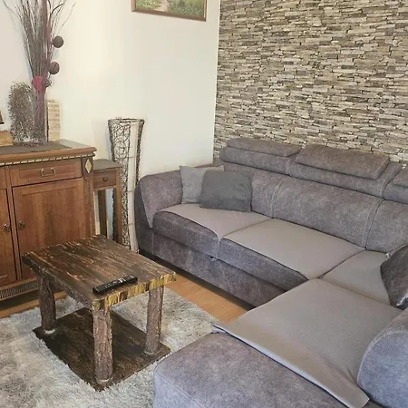 Family Friendly With A Swimming Pool Okrug Gornji, Ciovo - 23007 * Trogir