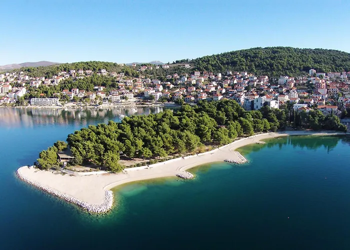With Parking Space Okrug Gornji, Ciovo - 23007 * Trogir