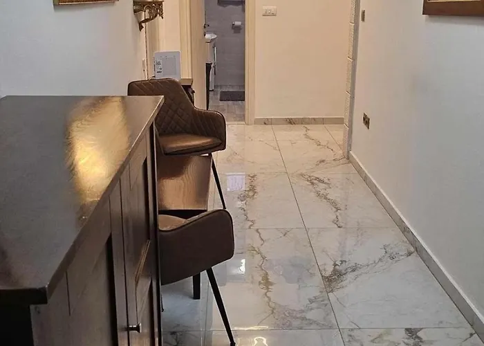 Apartament With Parking Space Okrug Gornji, Ciovo - 23007 Trogir
